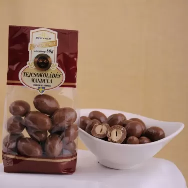 berry tejcsokoládés mandula 80 g